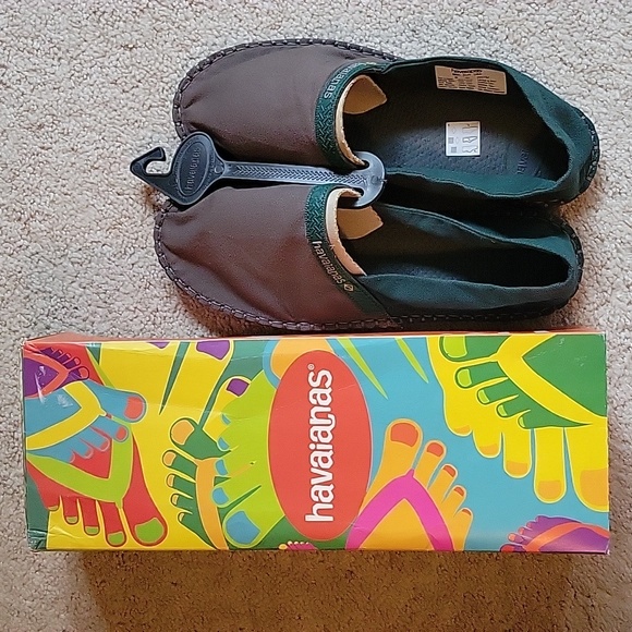 Brand new with box havaianas - Picture 2 of 6